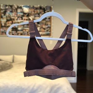 nike dri-fit sports bra